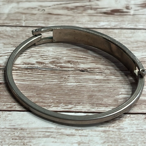 Vintage Mexican Sterling Silver Clasp Bracelet from Mexico - Picture 5 of 5